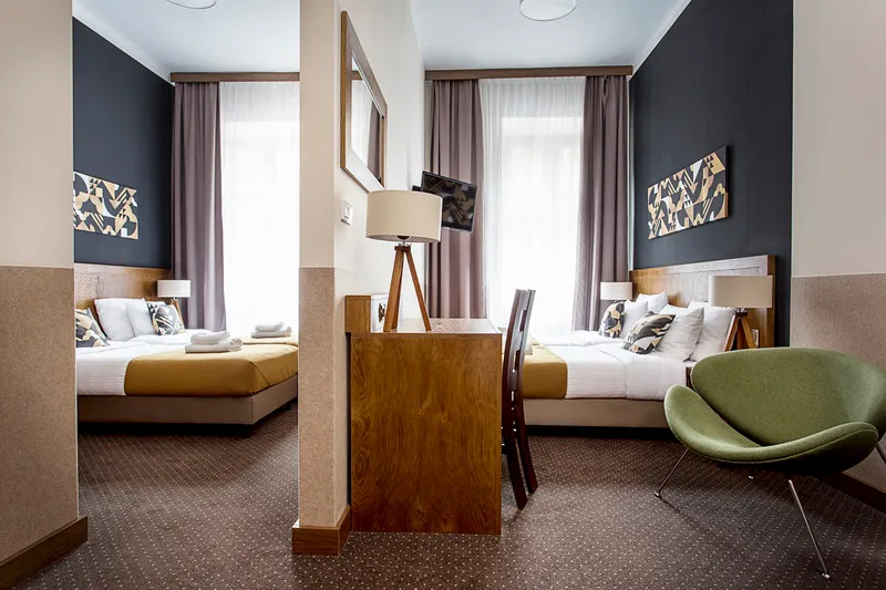 QUADRUPLE CITY VIEW Room, Zulian Aparthotel by Artery Hotels, Krakow