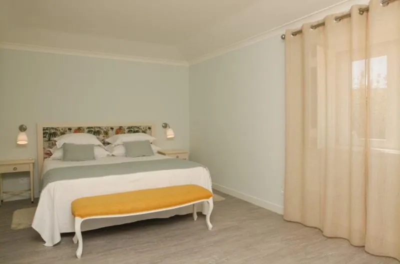 VILLA SUPERIOR Room, Casa Palmela - Small Luxury Hotels & Villas, Lisbon