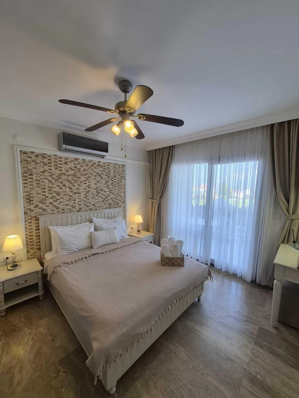 Room, Cunda Paradise Otel, Izmir