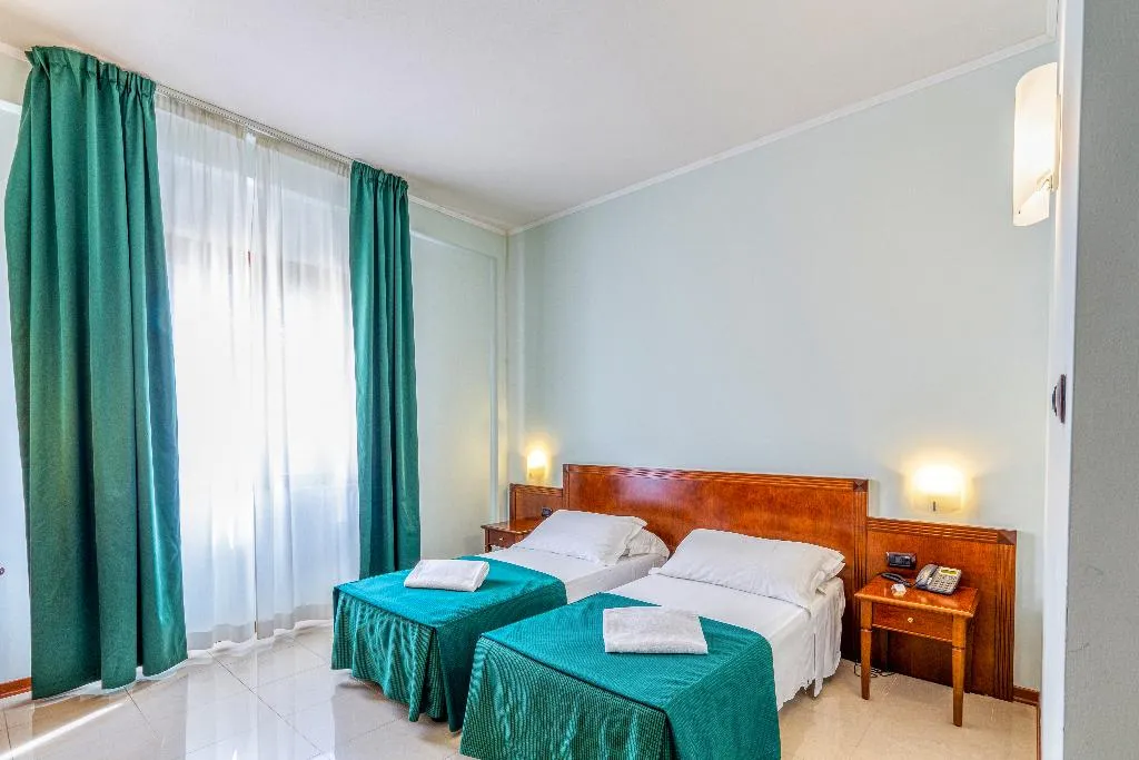 TWIN STANDARD Room, Le Torri Hotel, Cagliari