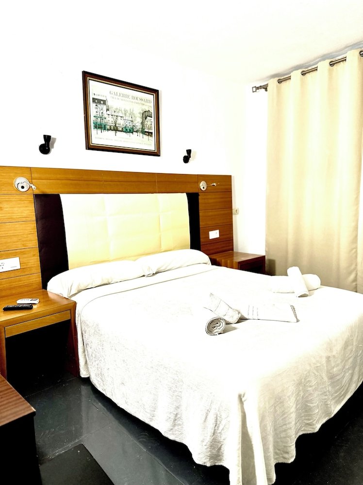 Hostal El Roser, Costa Brava