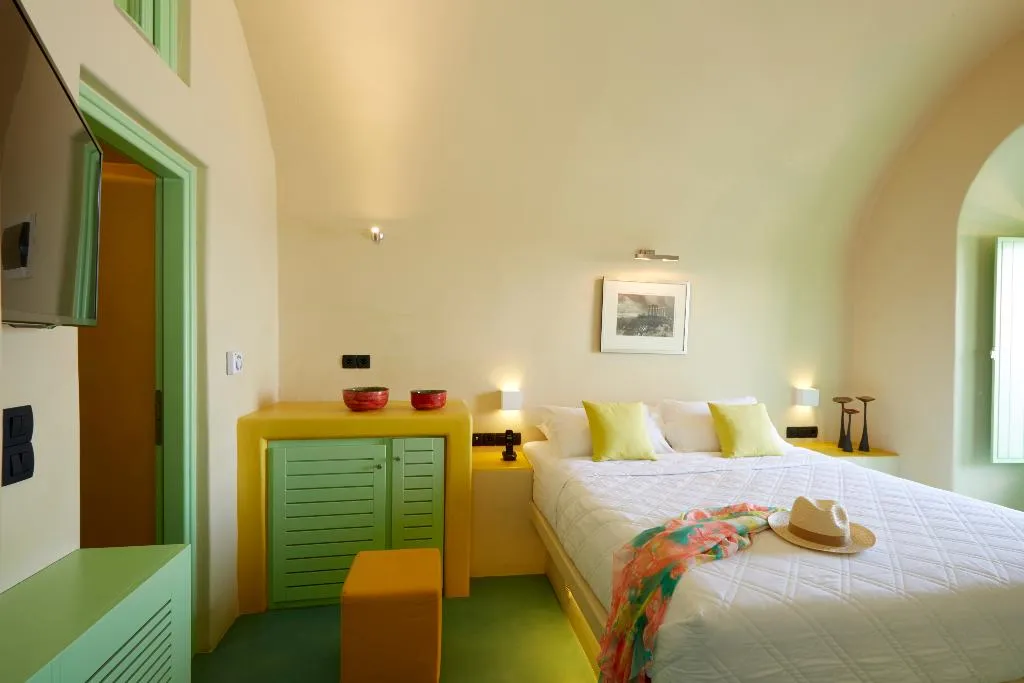 SUITE HONEYMOON Room, Caldera's Bliss Suites, Santorini