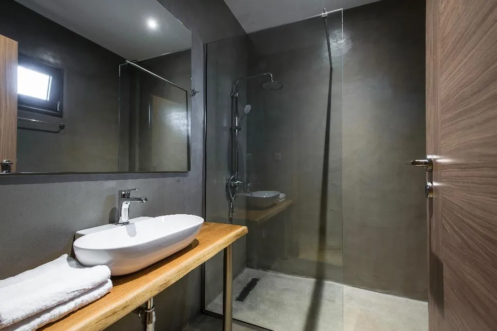Double or Twin SUPERIOR SEA VIEW Room, Oasis Beach Hotel, Crete