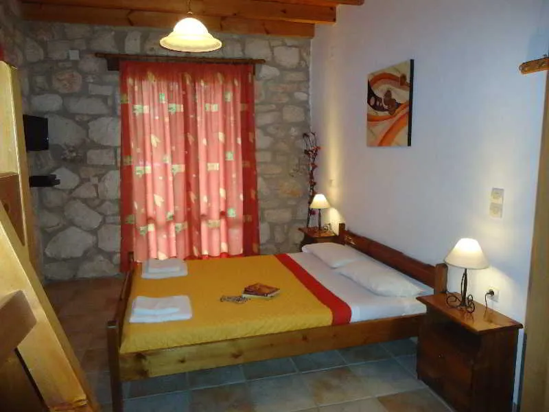 STUDIO CAPACITY 3 Room, Valentino Villas & Apartments, Zante
