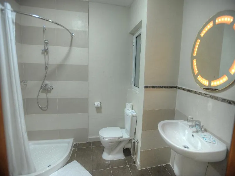 SINGLE STANDARD Room, Carlton Hotel, Malta