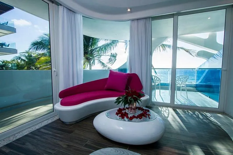 General view, The Carmen Hotel - Ocean Front, Playa Del Carmen