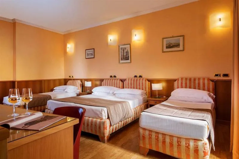 Room, Tiziano, Rome