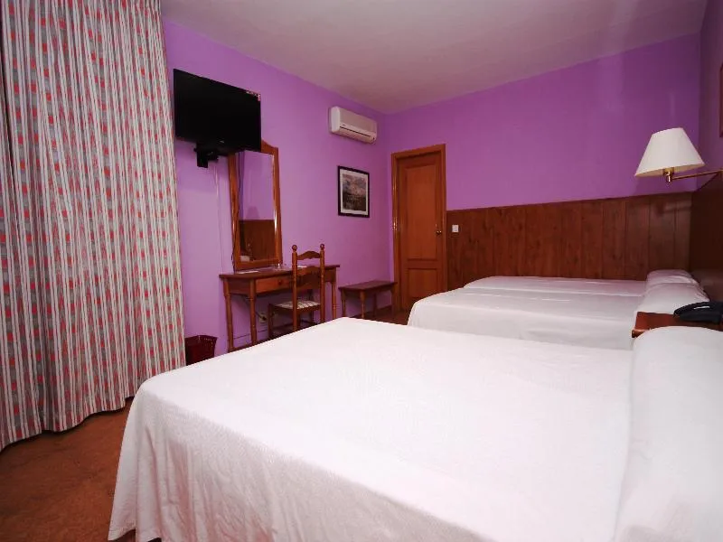 QUADRUPLE STANDARD Room, Montaña de Cazorla, Andalucia