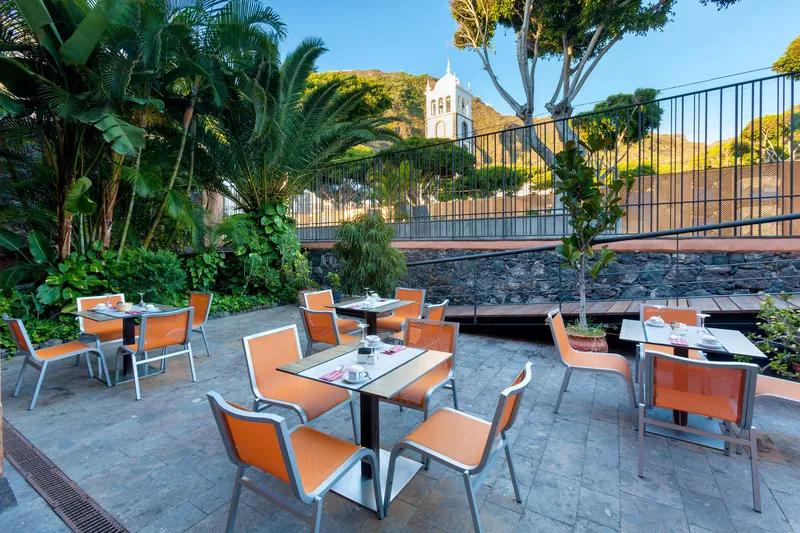 Terrace, Hotel LIVVO La Quinta Roja, Tenerife