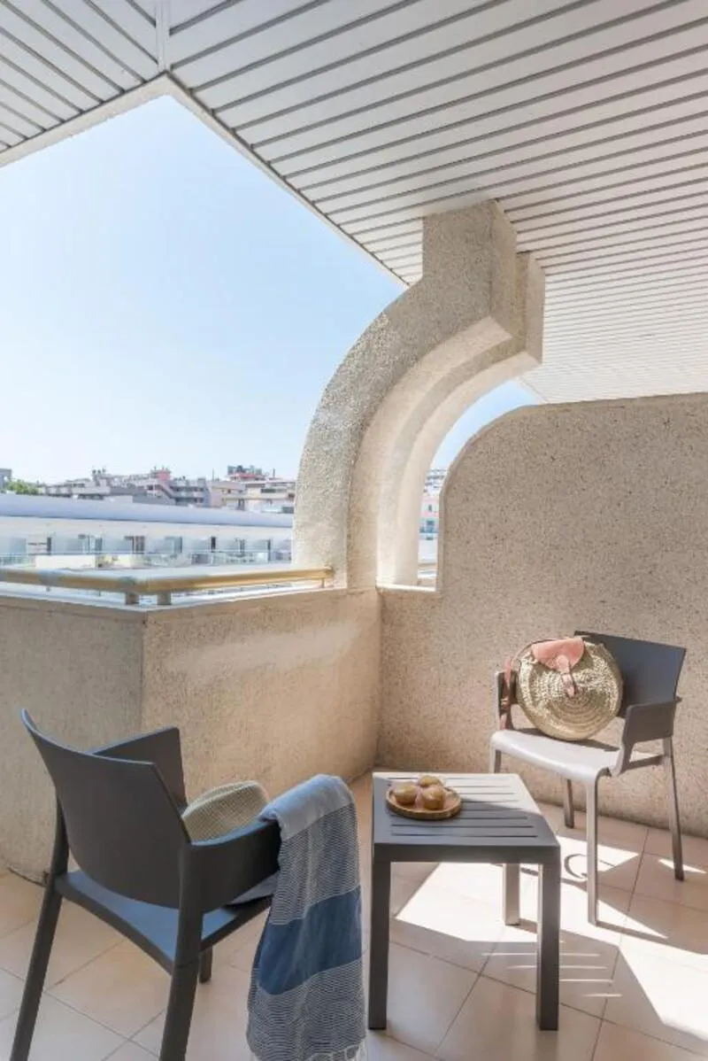 QUADRUPLE STANDARD Room, Hotel Salou Beach Rentalmar, Costa Dorada