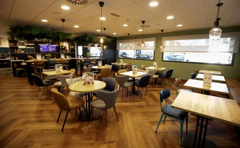 Restaurant, Travelodge Madrid Metropolitano, Madrid
