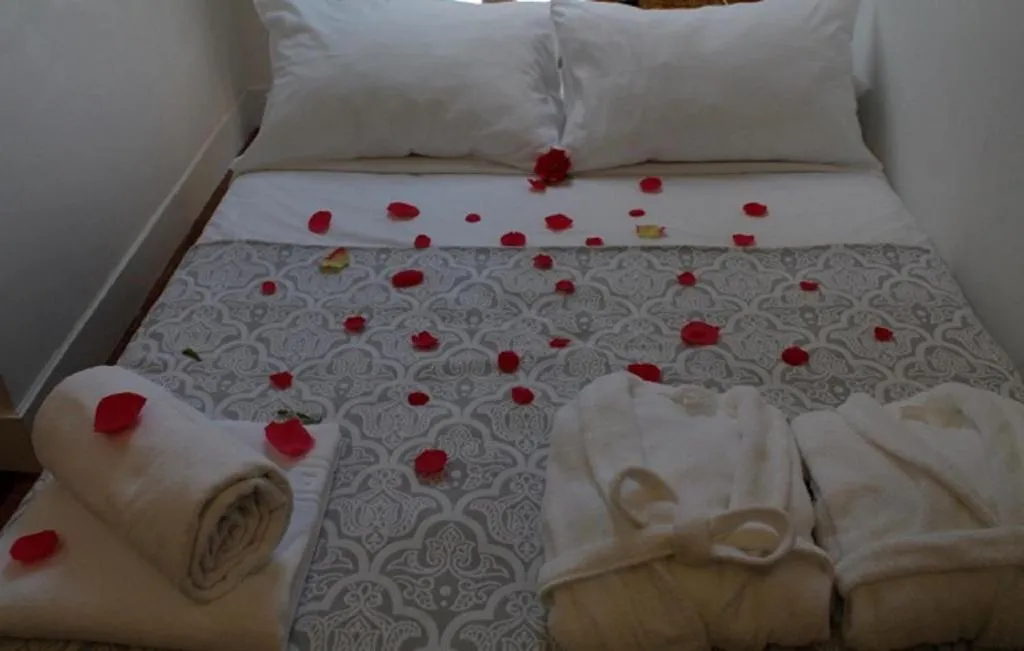 DOUBLE HONEYMOON Room, WW Hostel & Suites, Porto