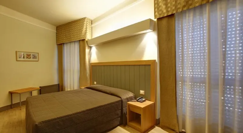 Double or Twin STANDARD Room, Delle Nazioni, Florence