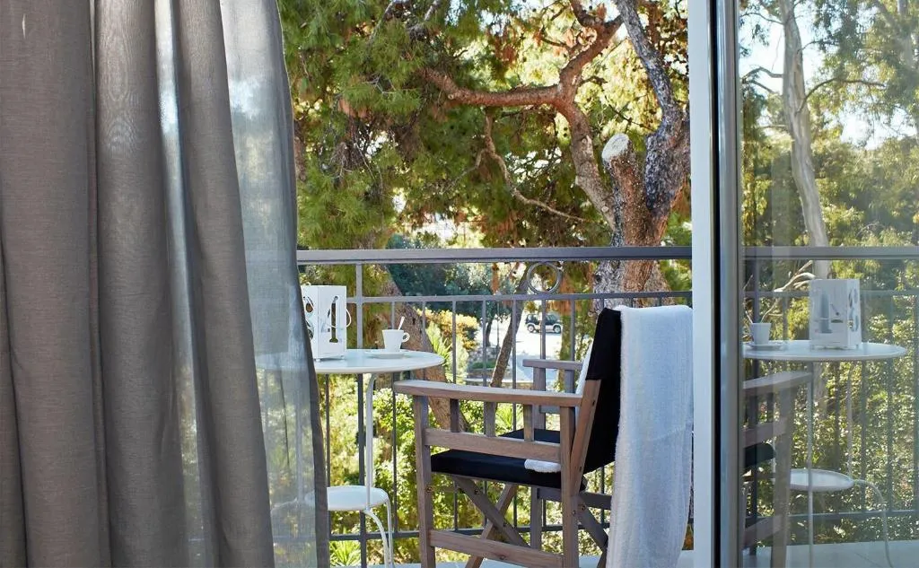 Room, The Gardens Gallery Hotel, Athens
