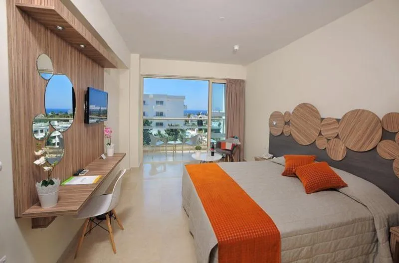 TWIN POOL VIEW Room, Nelia Gardens, Cyprus