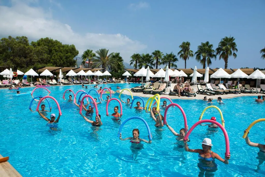 Sports and Entertainment, Crystal Flora Pearl Collection, Antalya