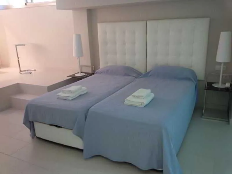 APARTMENT THREE BEDROOMS Room, Beach Resort Playa de los Alemanes, Costa De La Luz