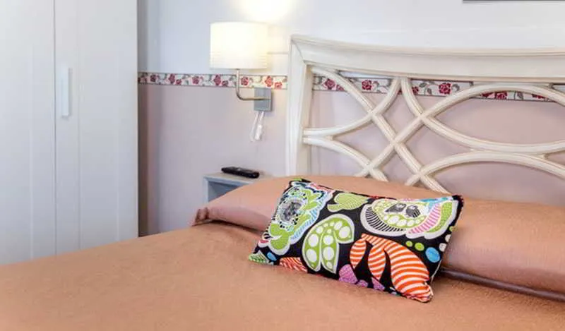 Room, B&B Pompei Il Fauno, Naples