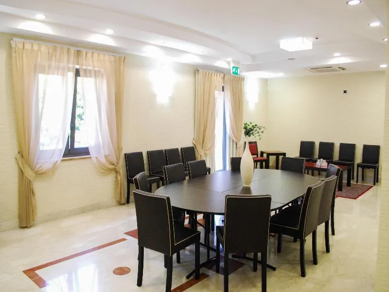 Conferences, Hotel Premiere, Naples
