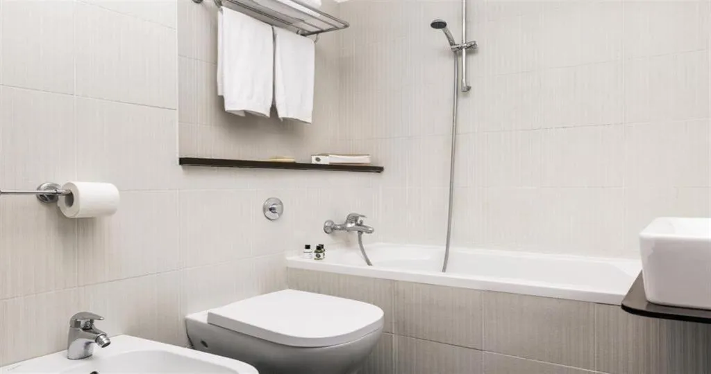 DOUBLE COMFORT Room, The Caesar Hotel Roma, Rome
