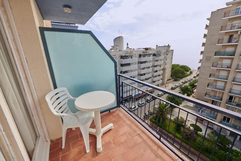 SINGLE SEA VIEW Room, Checkin Blanes, Costa Brava
