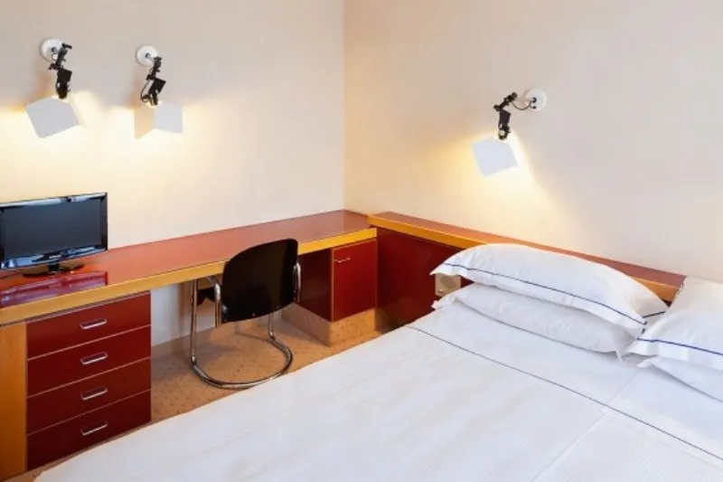DOUBLE SINGLE USE STANDARD Room, Excel Milano 3, Milan