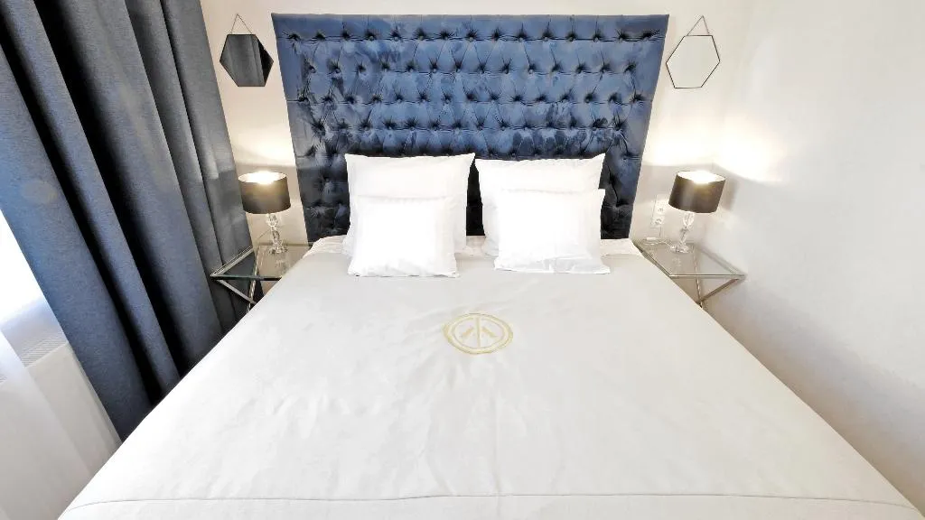 DOUBLE STANDARD Room, Szewska 22 Boutique, Krakow