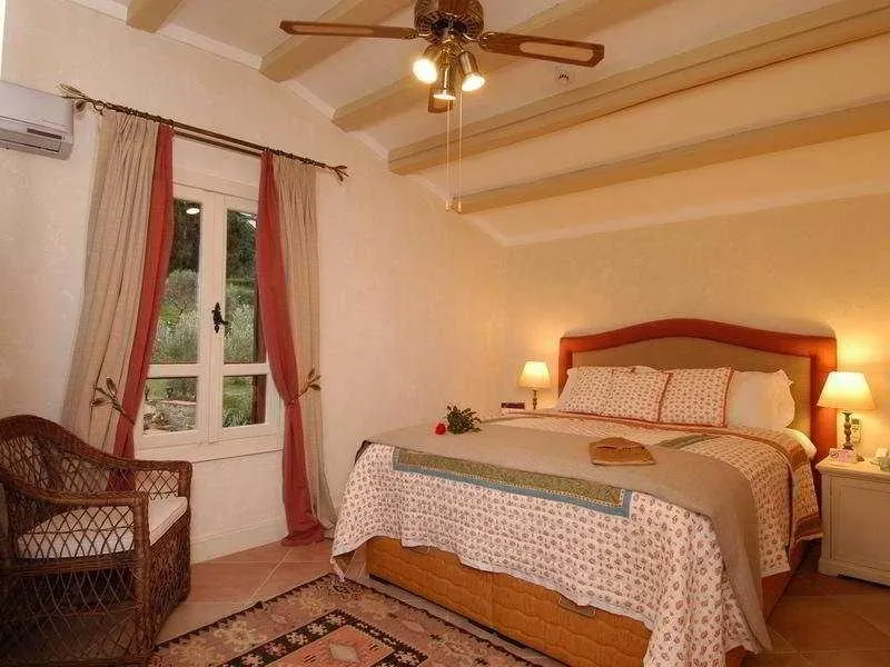 DOUBLE STANDARD Room, Gullu Konaklari, Izmir