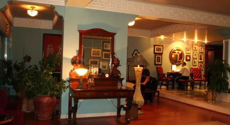 Lobby, Kismet, Izmir
