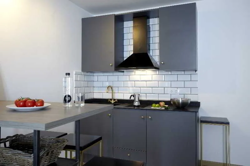 APARTMENT CAPACITY 3 Room, L'Escudellers by The Streets, Barcelona