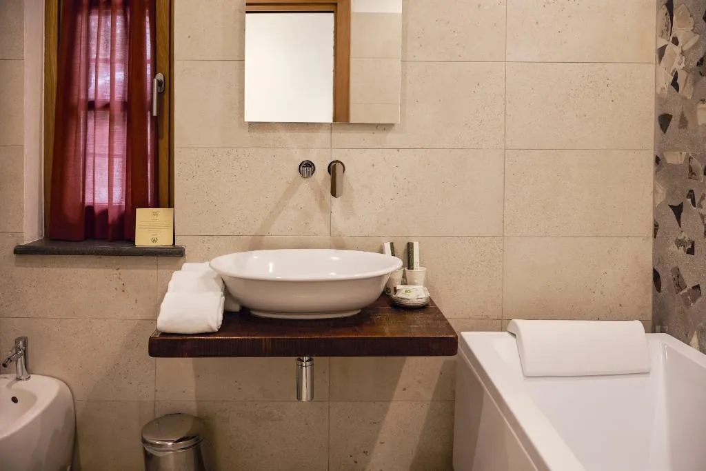 TRIPLE STANDARD Room, Antico Borgo Molino 7 Cento, Rome