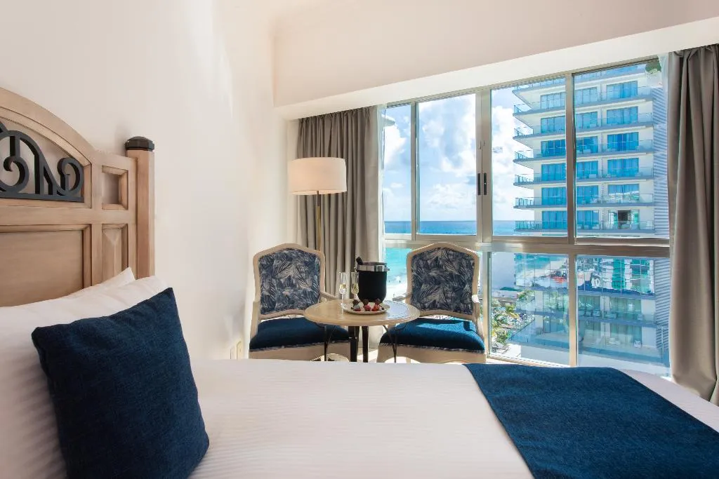 DOUBLE SUPERIOR Room, Sandos Cancun All Inclusive - Adults Only, Cancun Area