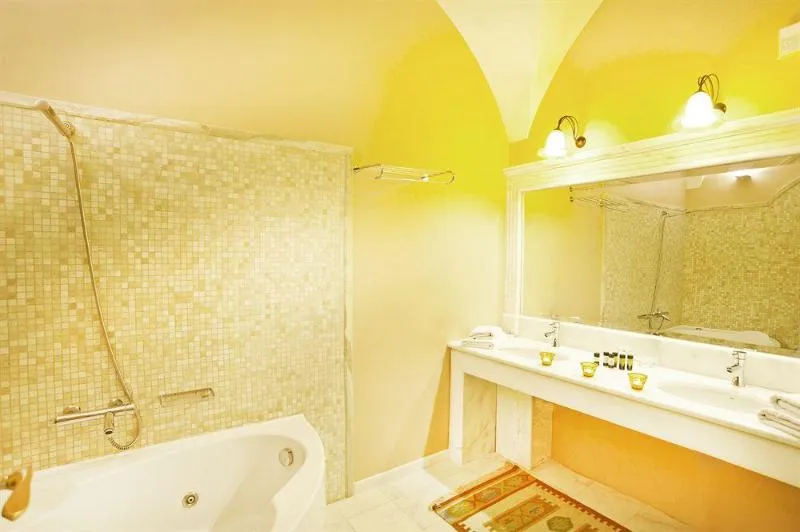 Room, Markezinis Suites, Santorini