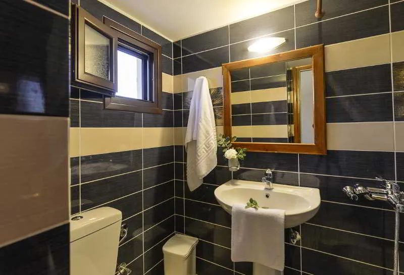 Room, Dante's Maisonettes, Zante