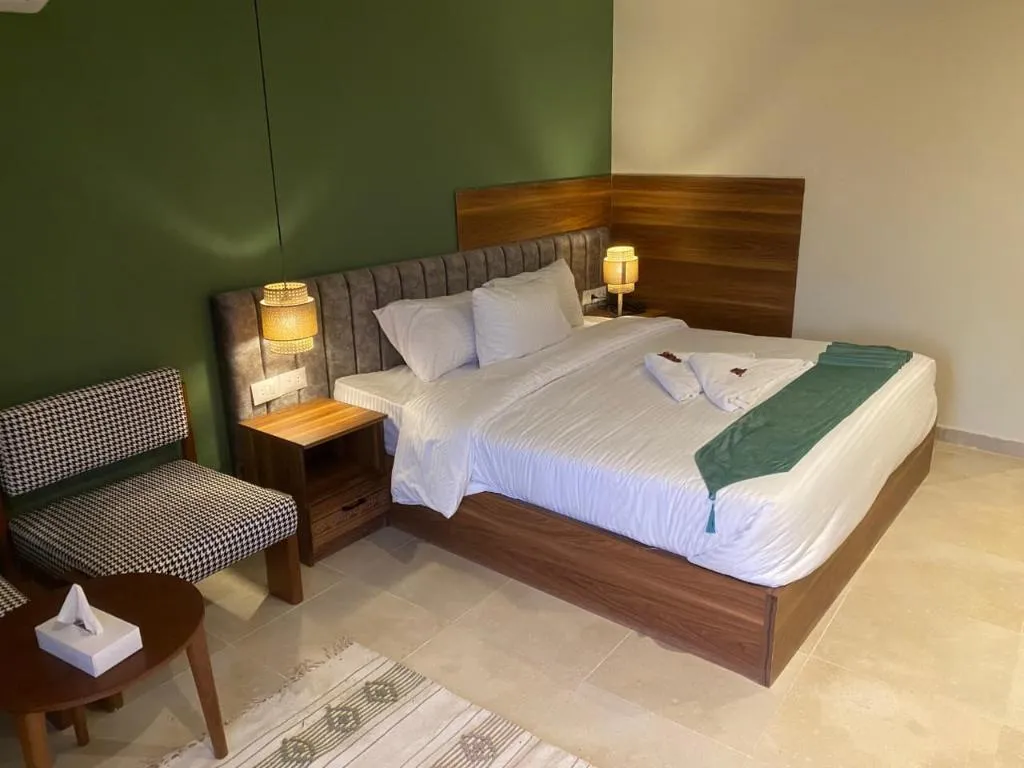 Room, The Nomad Pyramids Boutique Hotel, Cairo