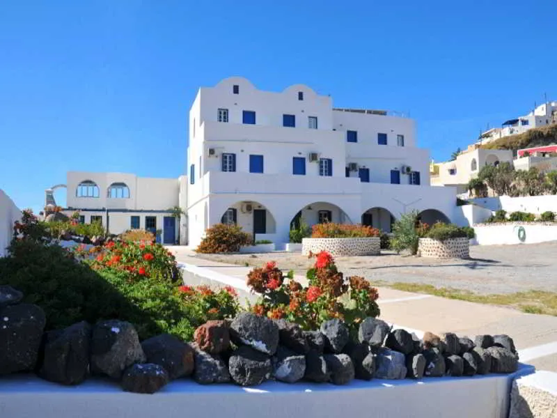 General view, Thira's Dolphin, Santorini