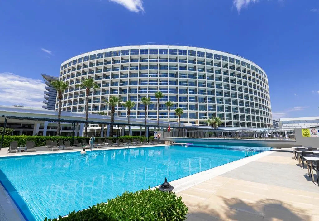 Pool, Crystal Centro Pearl Collection, Antalya