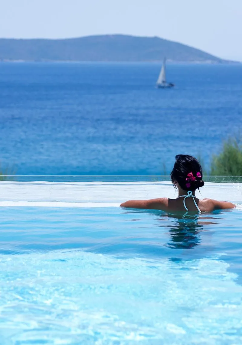 SUITE WITH PRIVATE POOL Room, Proteas Blu Resort, Samos