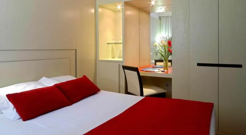DOUBLE STANDARD Room, Grupotel Gravina, Barcelona
