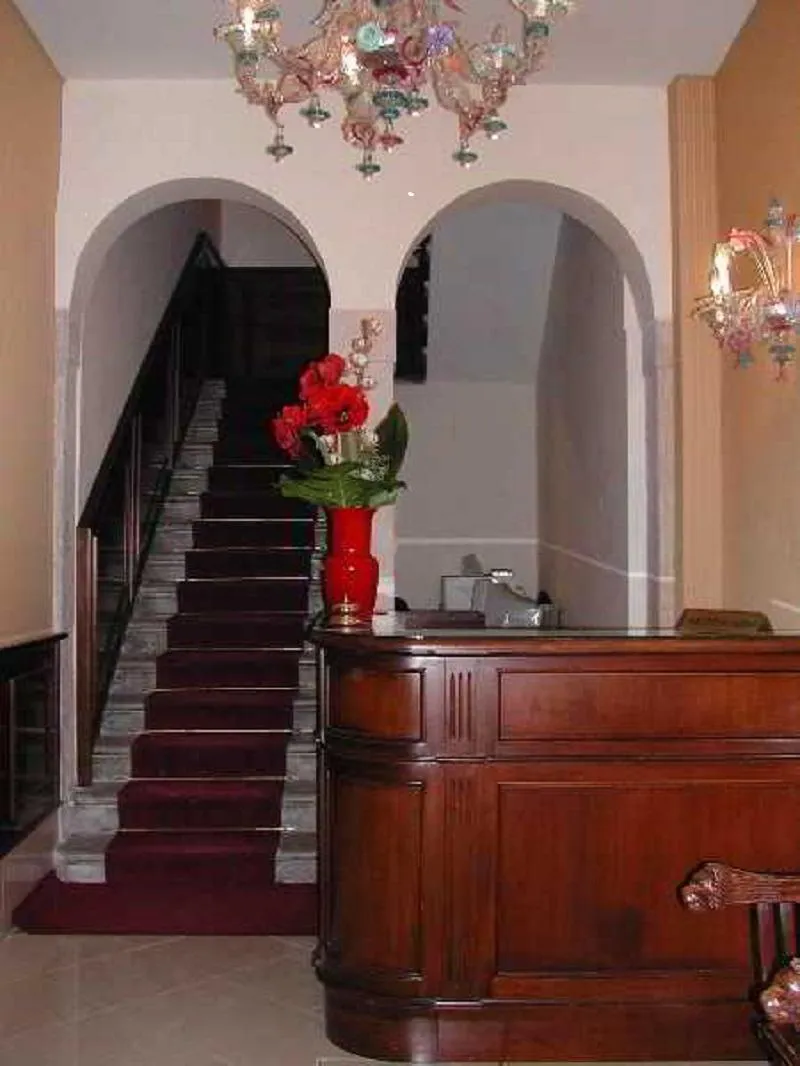 Lobby, Hesperia, Venice
