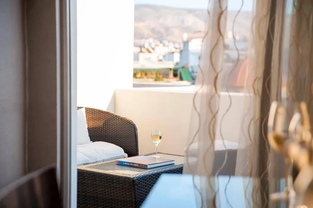JUNIOR SUITE STANDARD Room, The Athenian Callirhoe, Athens