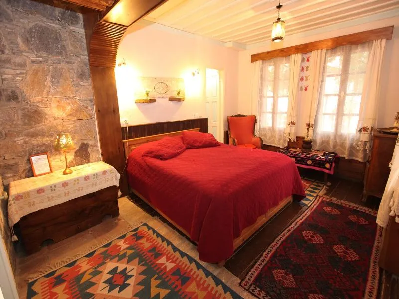 DOUBLE STANDARD Room, Kirkinca Houses, Izmir