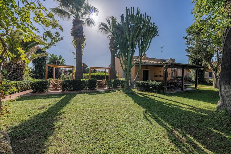 B&B Villa Carlotta Resort, Catania