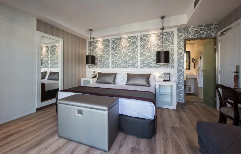 Room, Catalonia Plaza Cataluña, Barcelona