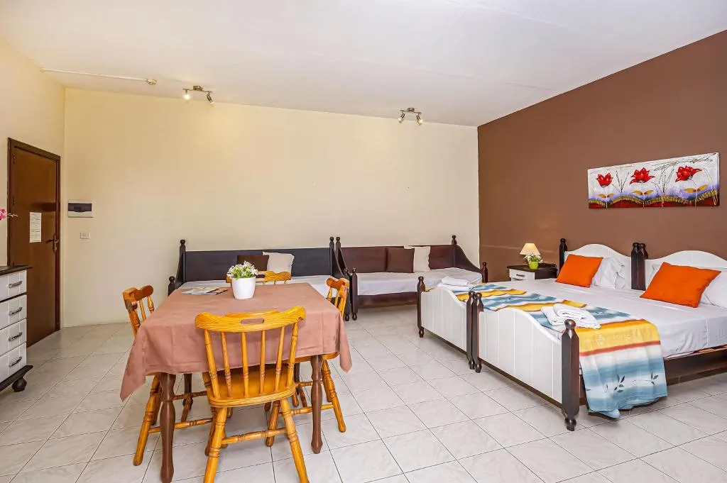 STUDIO STANDARD Room, Mariblu Guesthouse, Gozo