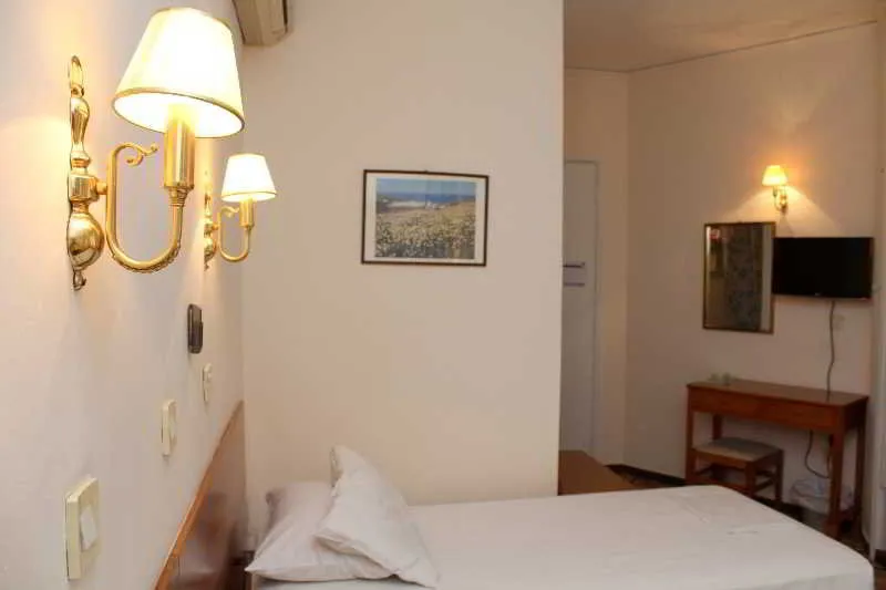 Room, Nefeli, Athens