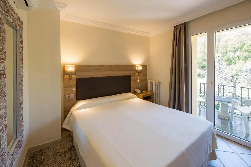 Double or Twin STANDARD Room, Cap Roig, Costa Brava