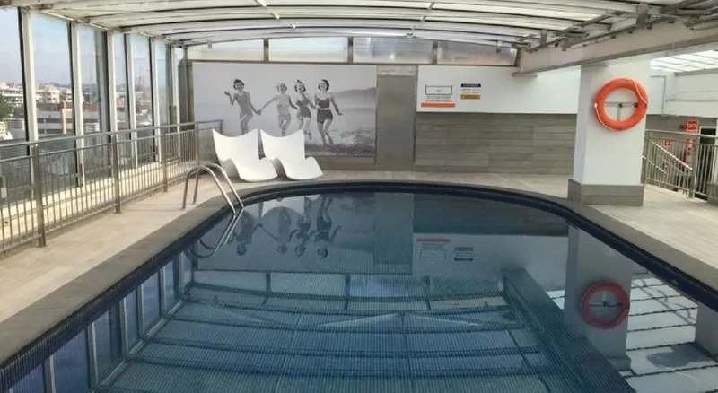 Pool, Num Hotel, Costa Dorada