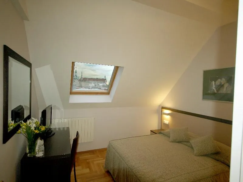 Room, Praga 1, Prague