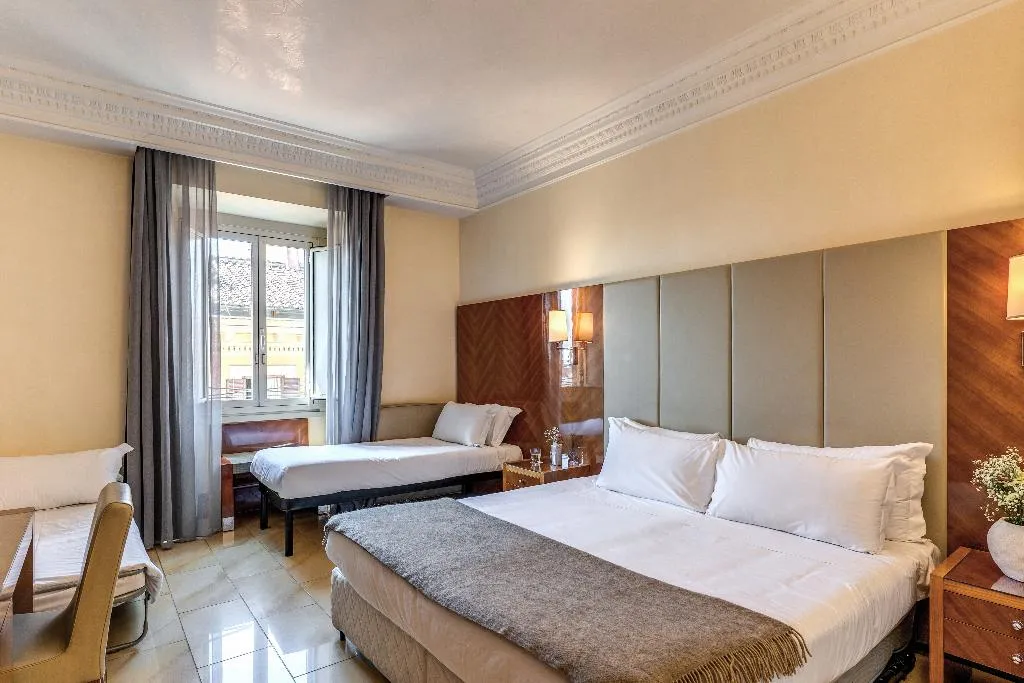 QUADRUPLE STANDARD Room, Sonya, Rome